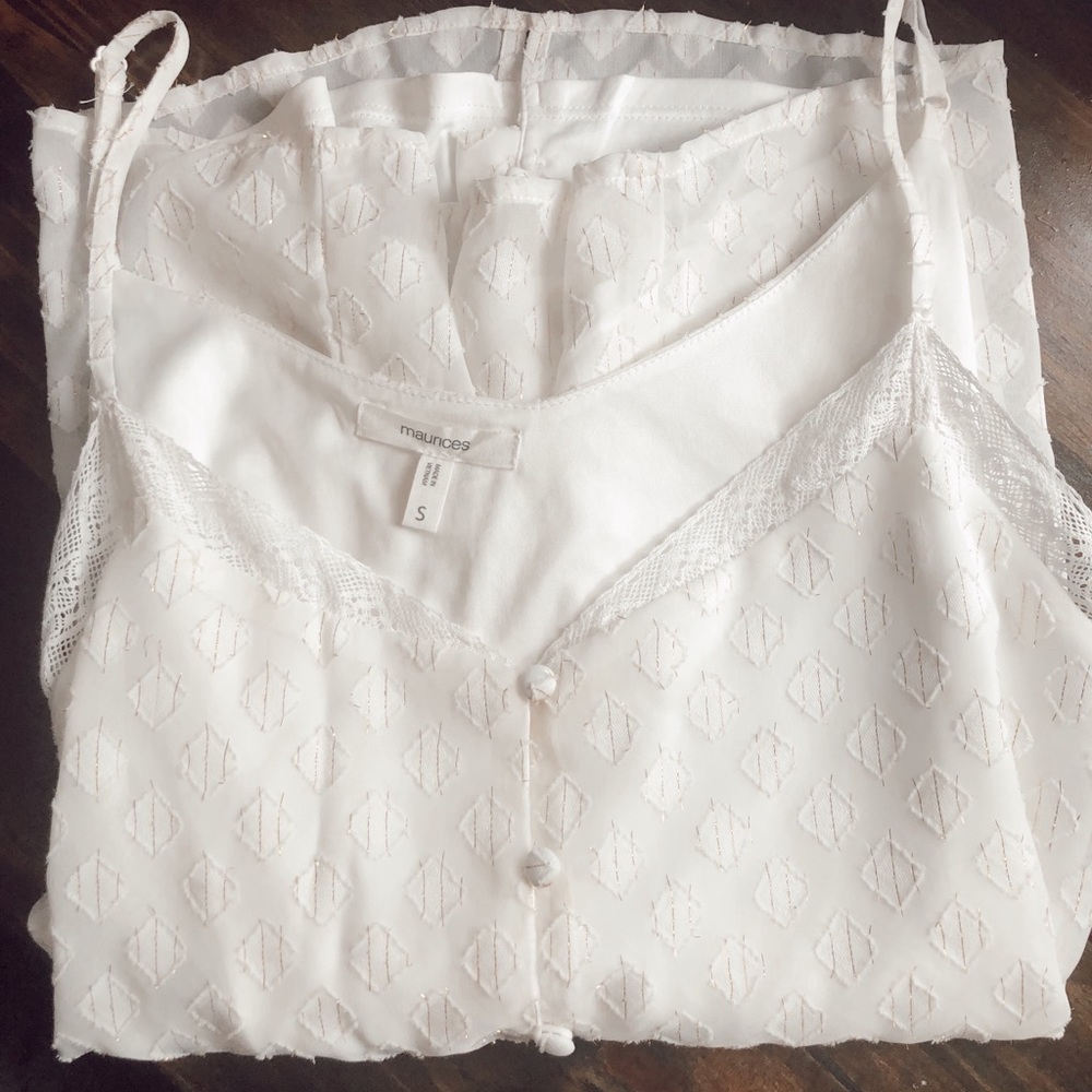 Good quality tank top can be layered or by itself!